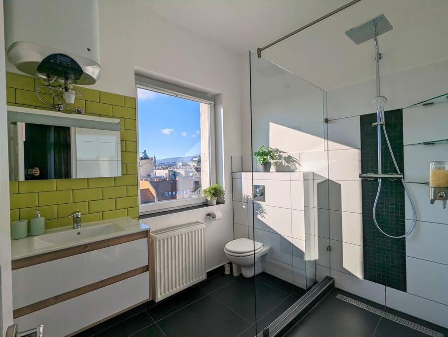 Apartamento Modern Studio With City Skyline View - Green Skyline Budapest Exterior foto